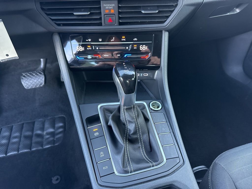 Certified 2025 Volkswagen Jetta S FWD image 21