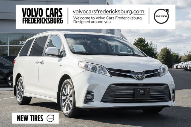 Used 2020 Toyota Sienna XLE image 1