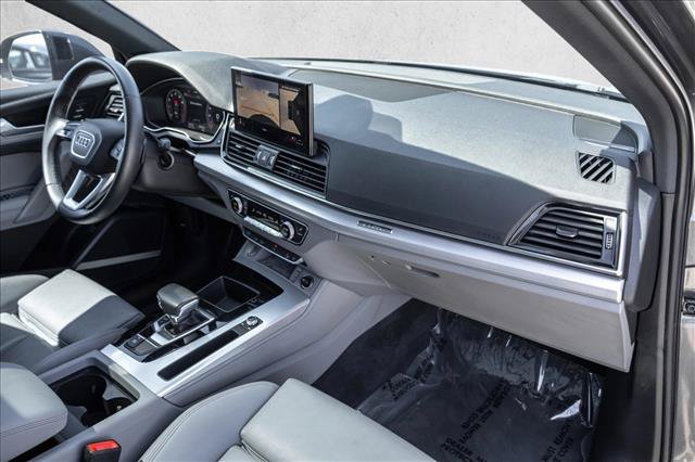 Used 2023 Audi Q5 2.0T Premium Plus w/ Premium Plus Package AWD/4WD image 24