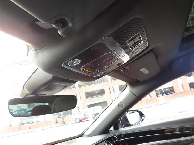 Used 2023 Bentley Flying Spur W12 image 17