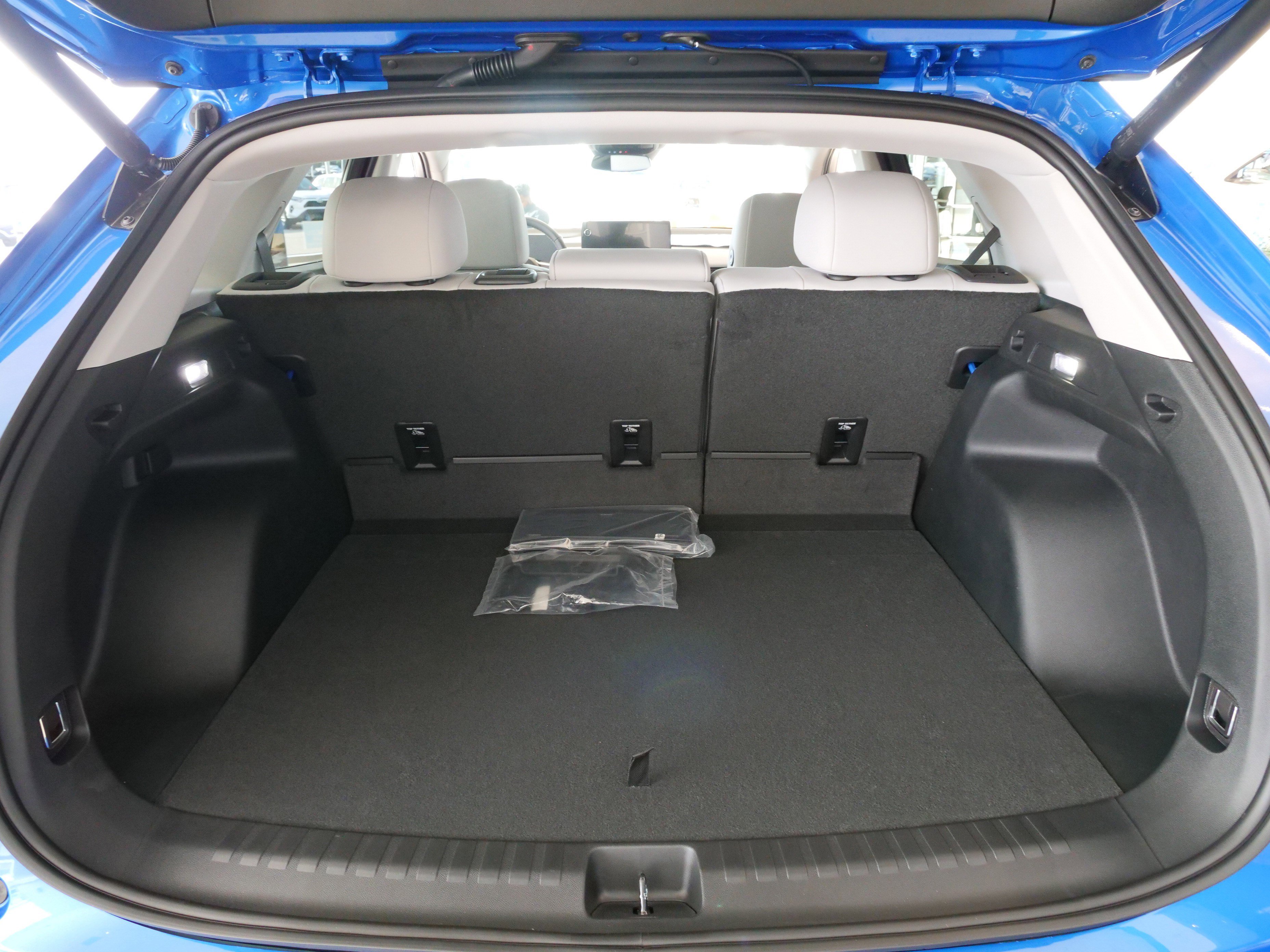 New 2025 Honda Prologue Touring image 14