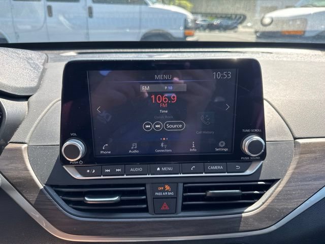 Used 2024 Nissan Altima 2.5 SV FWD image 5