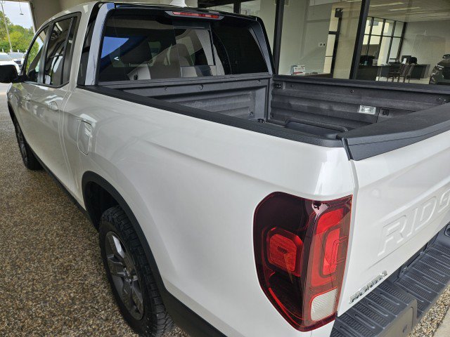 Used 2024 Honda Ridgeline TrailSport image 4