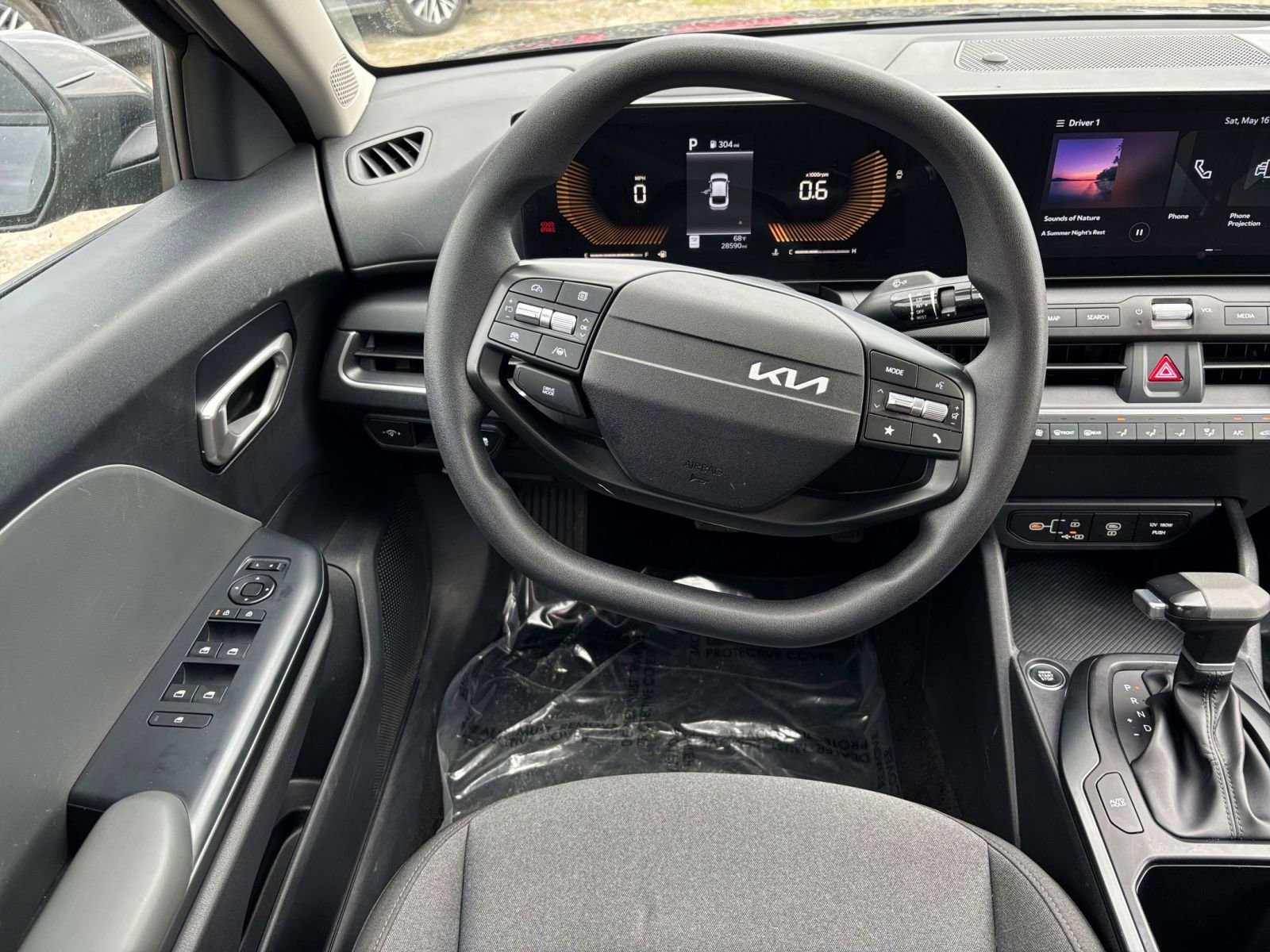 Used 2025 Kia K4 FWD image 33