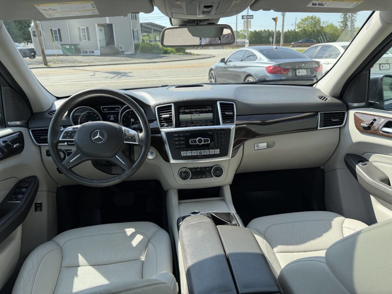 Used 2015 Mercedes-Benz ML 350 4MATIC image 24