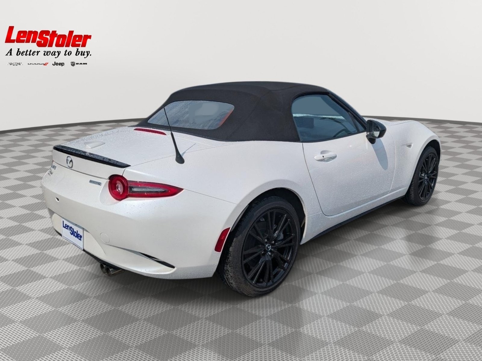 Used 2025 MAZDA MX-5 Miata Club RWD image 2
