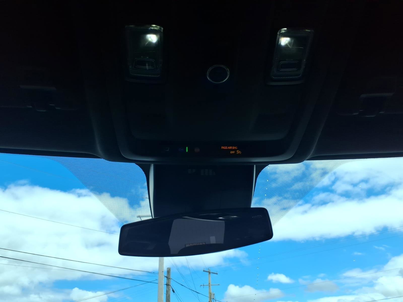 Used 2025 Chevrolet Tahoe LT AWD/4WD image 15