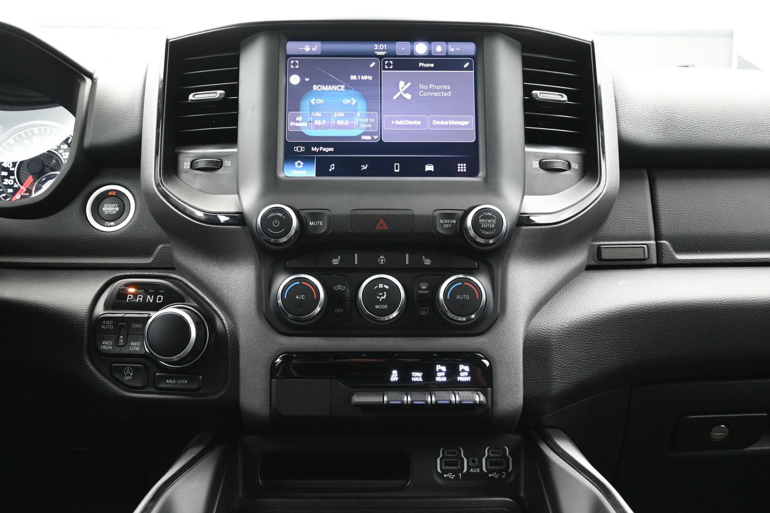 Used 2023 RAM 1500 Lone Star AWD/4WD image 17