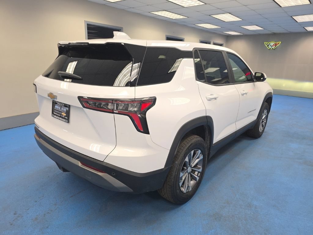Certified 2026 Chevrolet Equinox LT FWD image 3