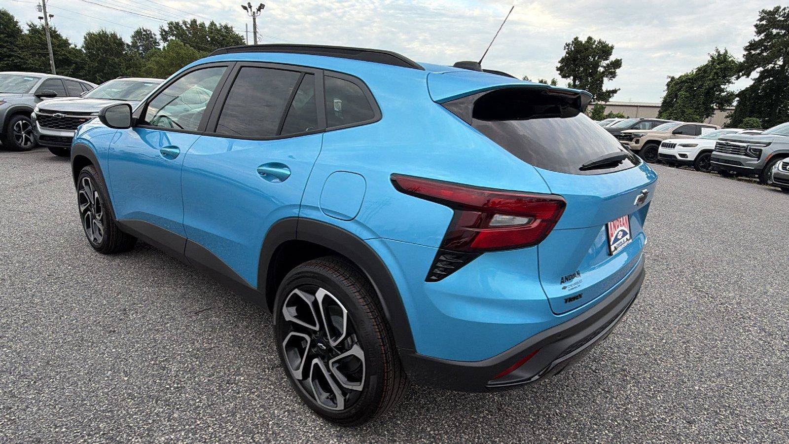New 2026 Chevrolet Trax RS w/ Driver Confidence Package FWD image 10