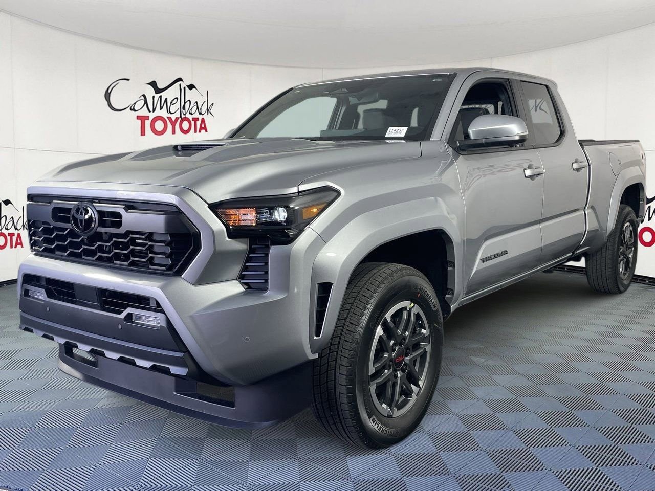 New 2026 Toyota Tacoma TRD Sport image 2