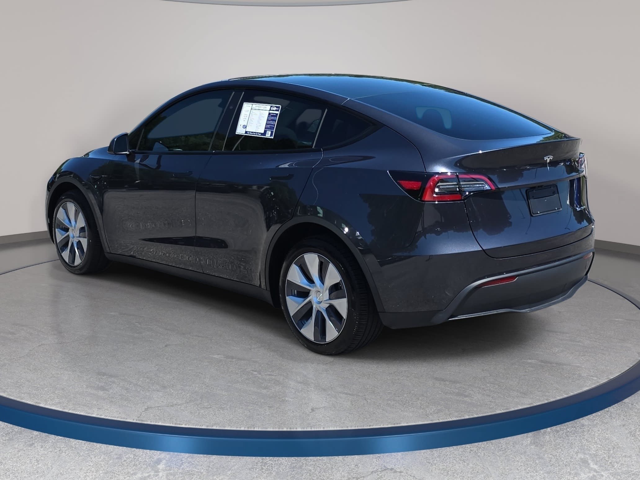 Used 2024 Tesla Model Y Long Range AWD/4WD image 7