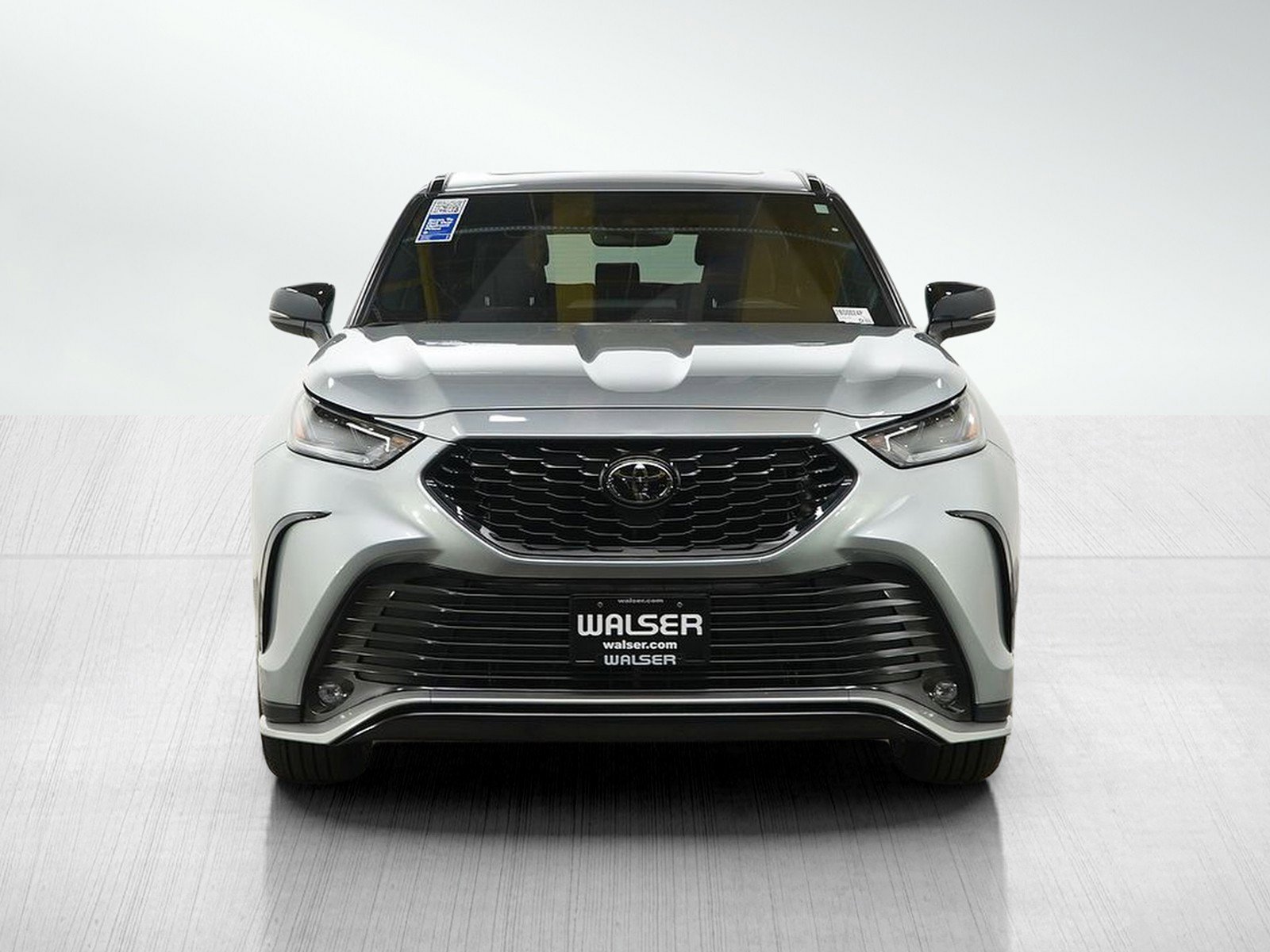 Used 2025 Toyota Highlander XSE AWD/4WD image 8