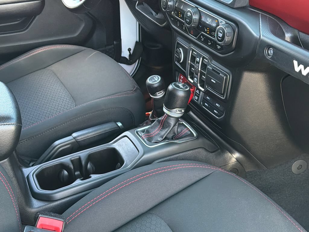 Used 2021 Jeep Wrangler Unlimited Rubicon AWD/4WD image 22
