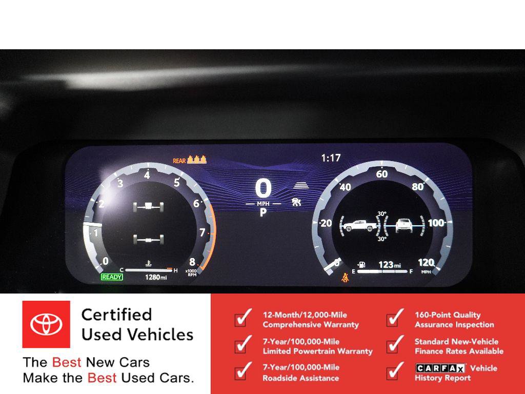 Certified 2025 Toyota Tacoma TRD Off-Road image 17