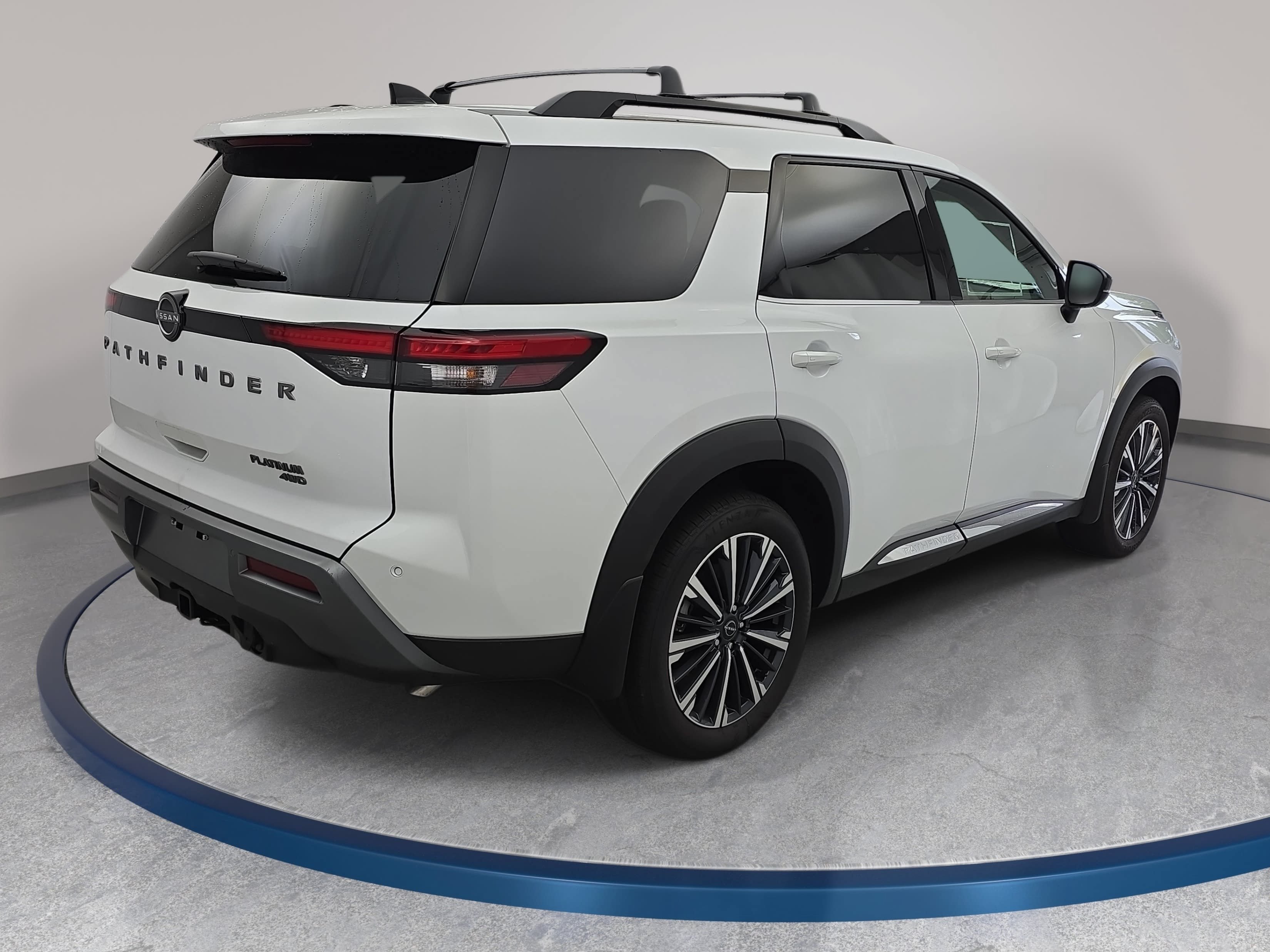 New 2026 Nissan Pathfinder Platinum w/ Cargo Package AWD/4WD image 5