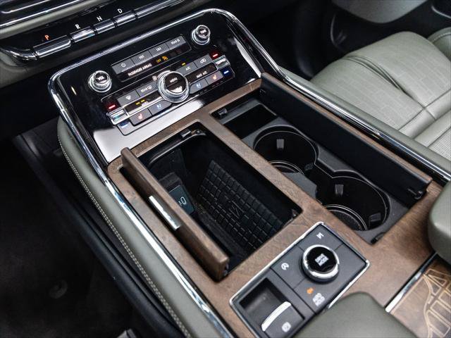 New 2023 Lincoln Navigator L Black Label AWD/4WD image 27