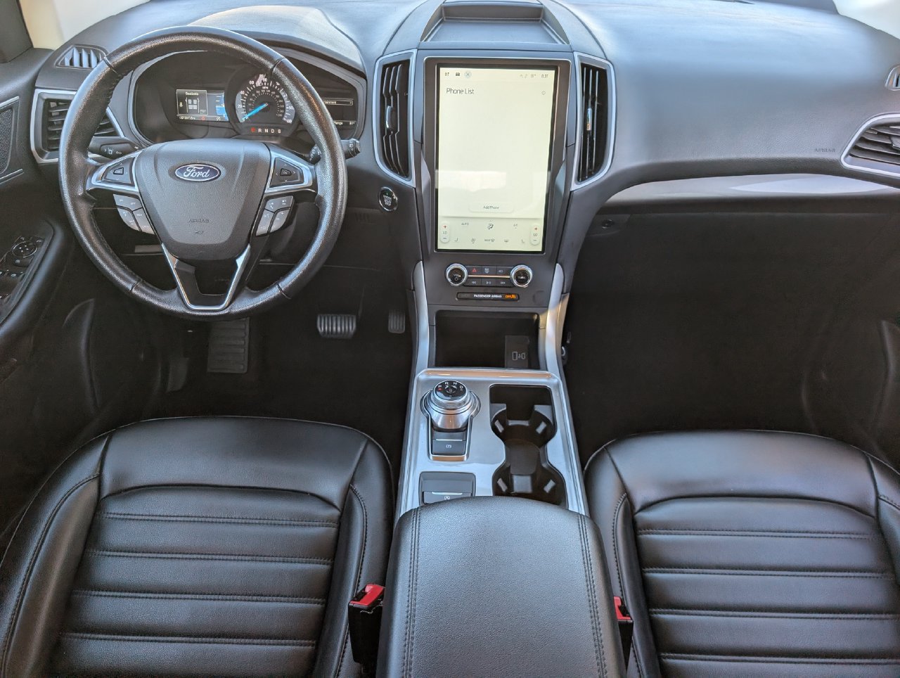 Used 2024 Ford Edge SEL AWD/4WD image 9