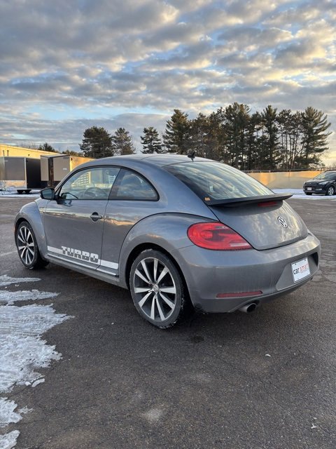 Used 2012 Volkswagen Beetle 2.0T image 5