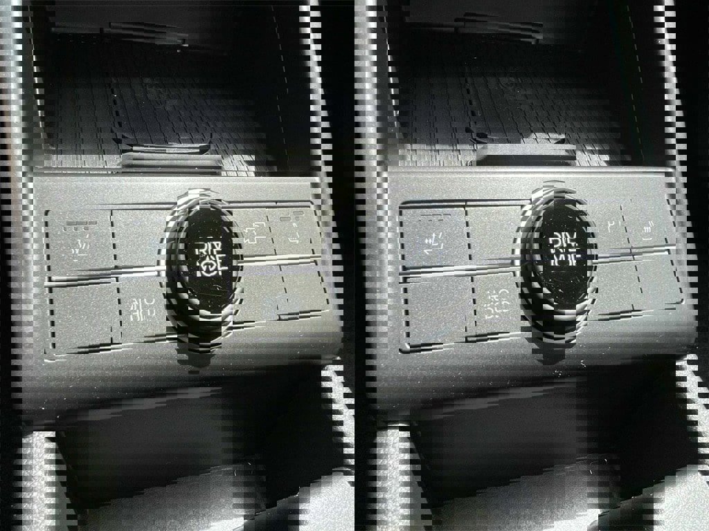 New 2025 Hyundai Kona SEL image 20