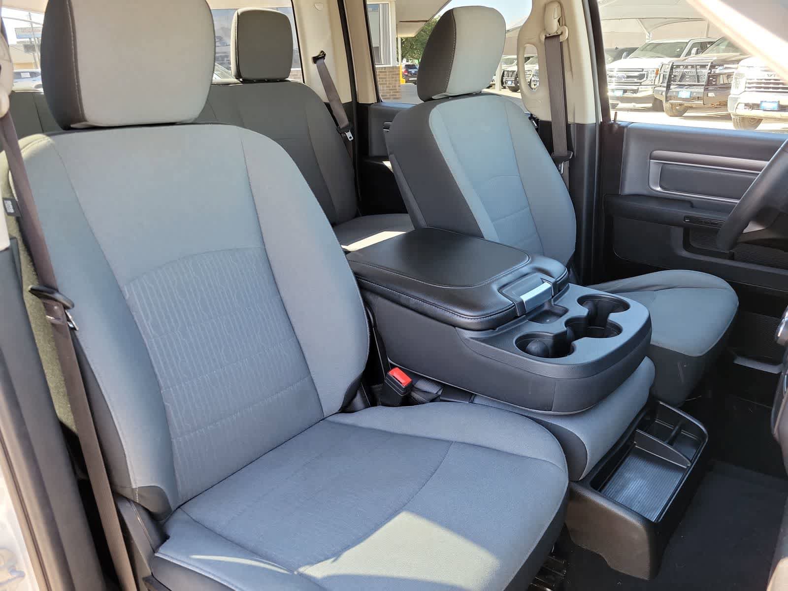 Used 2021 RAM 1500 Classic SLT RWD image 22