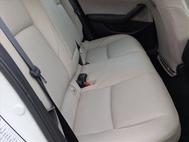 Used 2025 MAZDA MAZDA3 s image 19