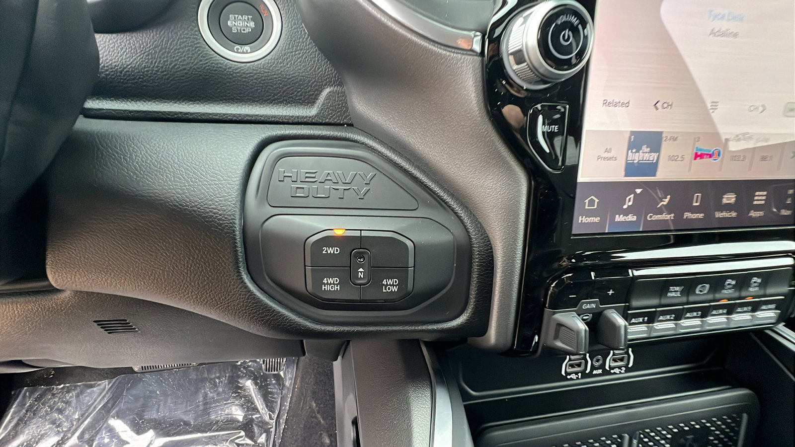 New 2026 RAM 2500 Laramie w/ Night Edition image 26