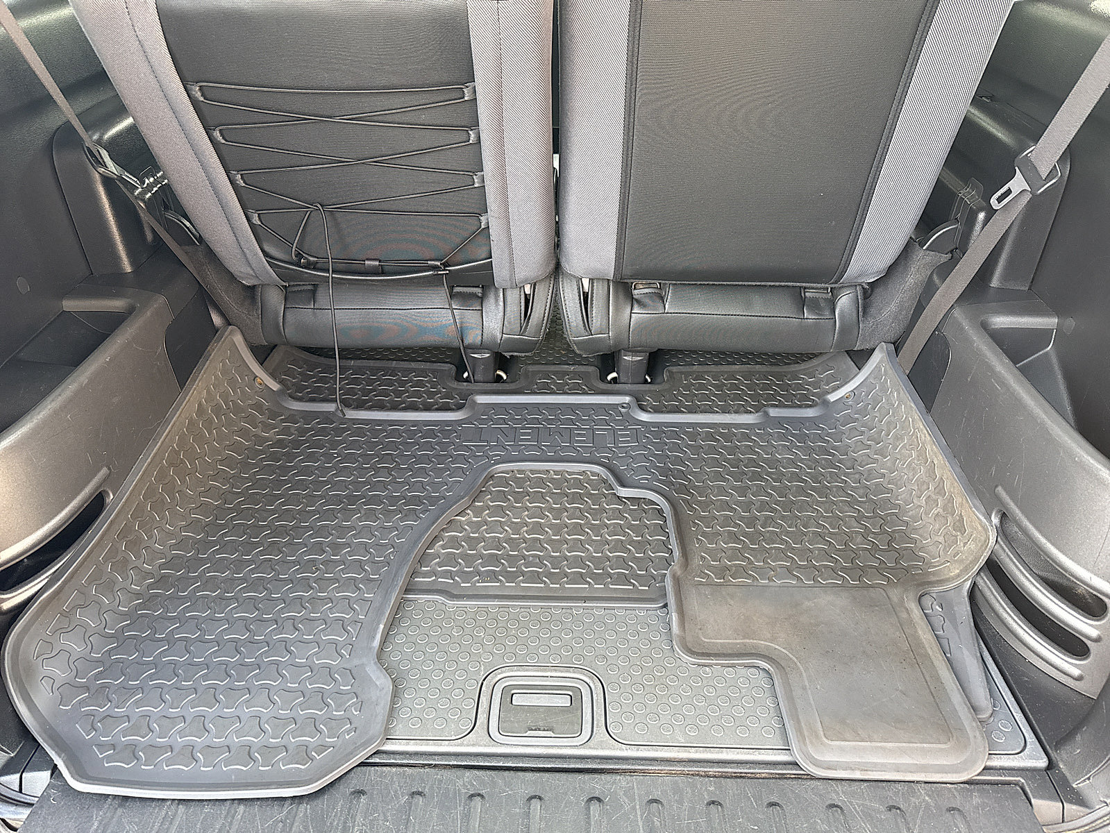 Used 2004 Honda Element EX image 28