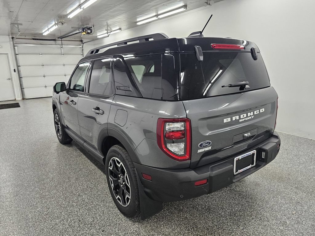 Used 2025 Ford Bronco Sport Outer Banks w/ Outer Banks Tech Package+ AWD/4WD image 7
