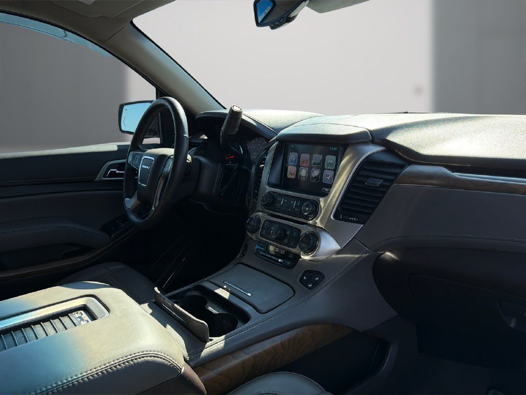 Certified 2020 GMC Yukon Denali AWD/4WD image 16
