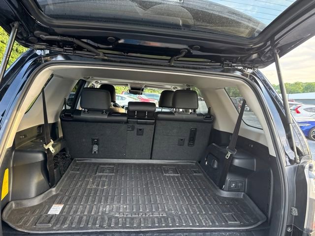 Used 2024 Toyota 4Runner SR5 Premium w/ Moonroof Package AWD/4WD image 22