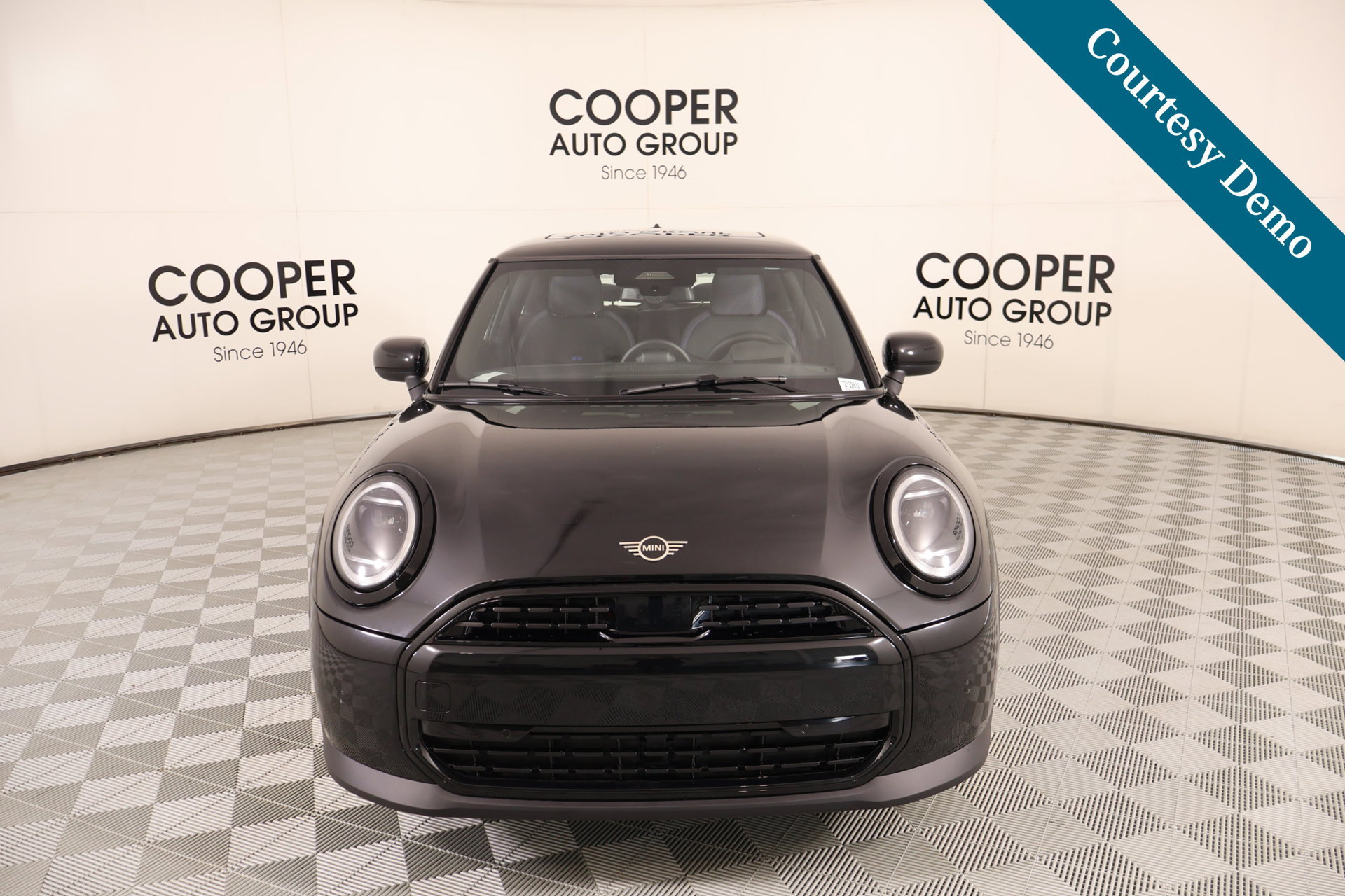 New 2026 MINI Cooper 2-Door Hardtop FWD image 9