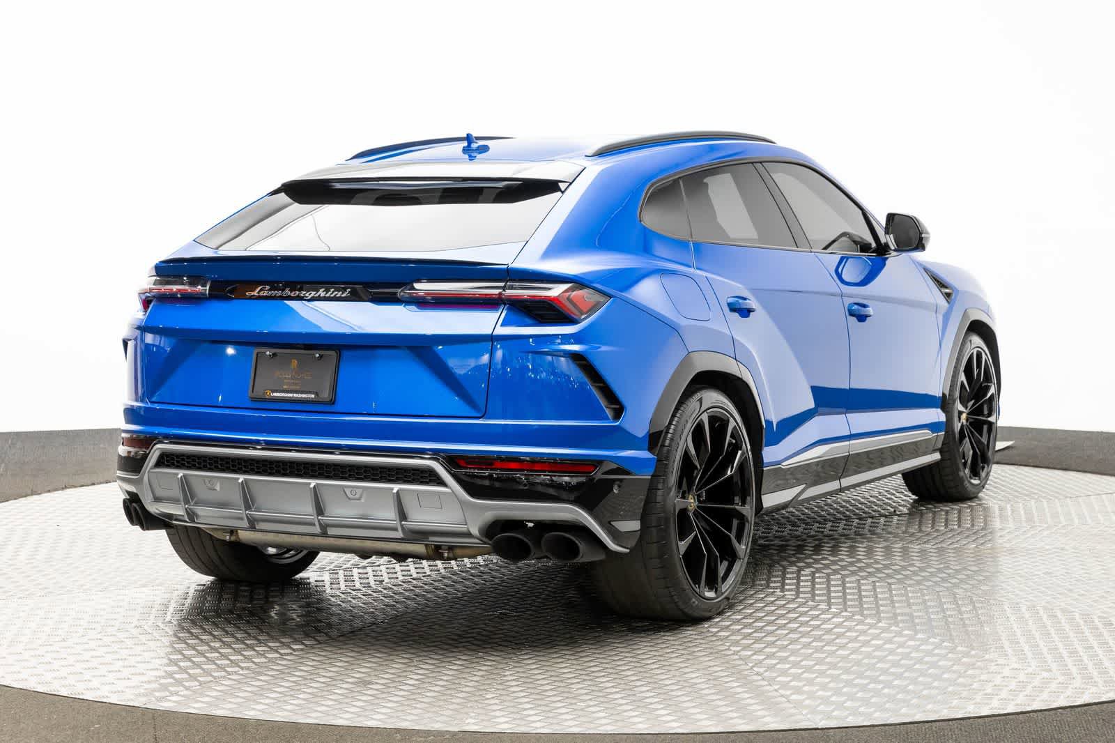 Used 2019 Lamborghini Urus image 25