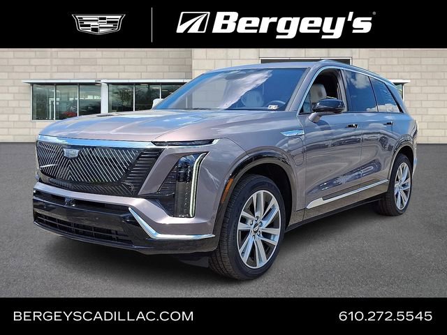 New 2026 Cadillac Vistiq Luxury w/ LPO, Floor Liner Package