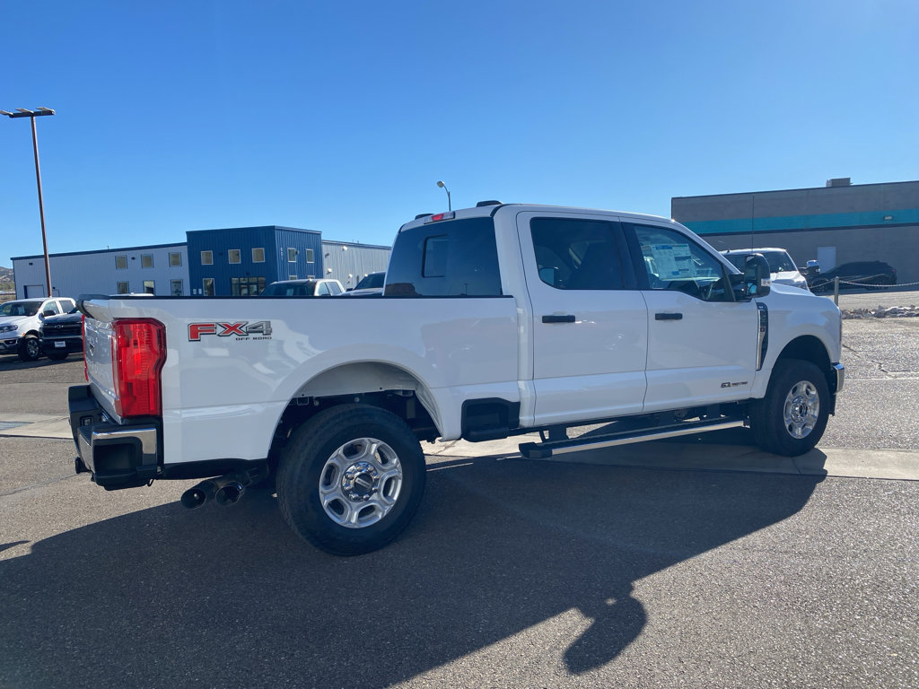 New 2026 Ford F250 4x4 Crew Cab Super Duty image 17