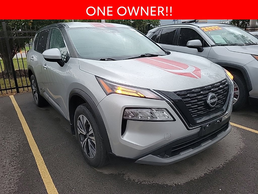 Used 2023 Nissan Rogue SV AWD/4WD image 3
