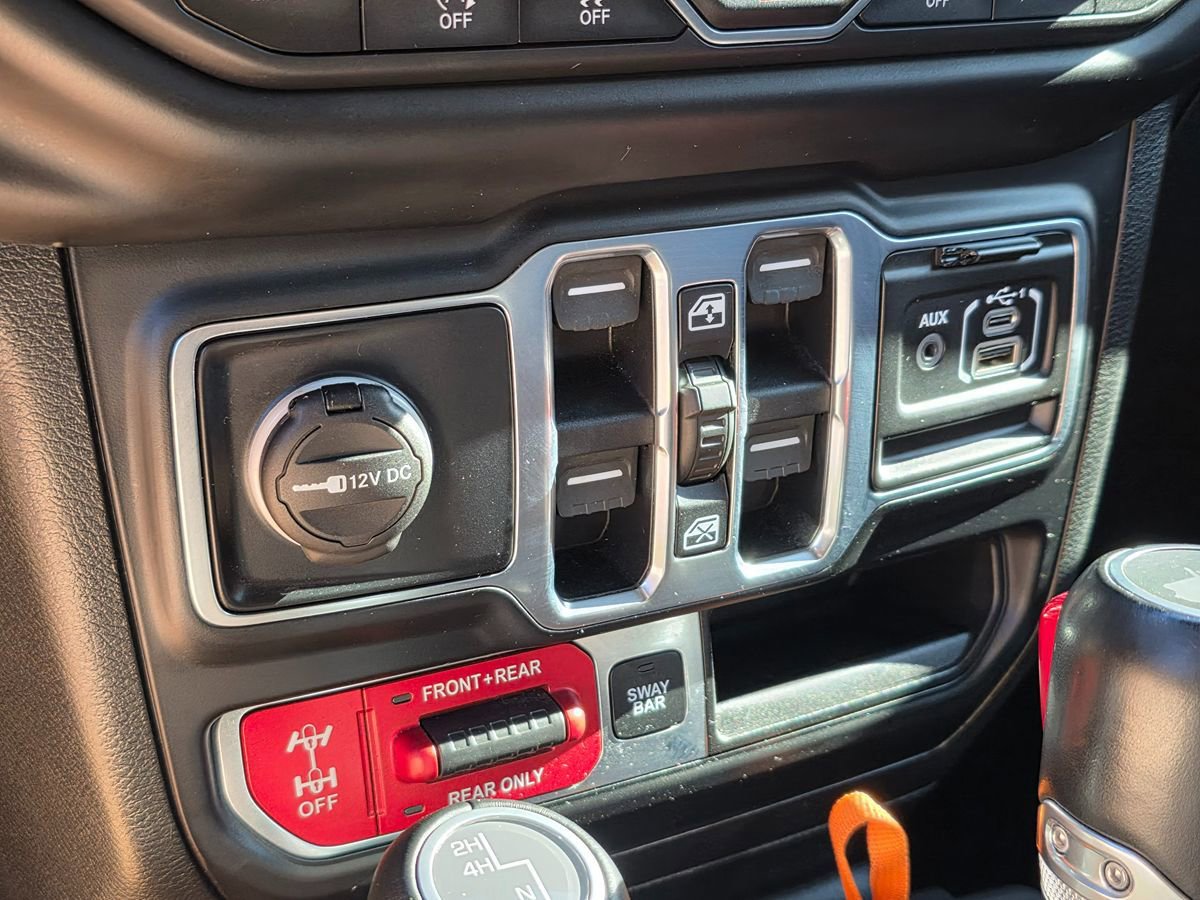 Used 2020 Jeep Wrangler Unlimited Rubicon AWD/4WD image 38