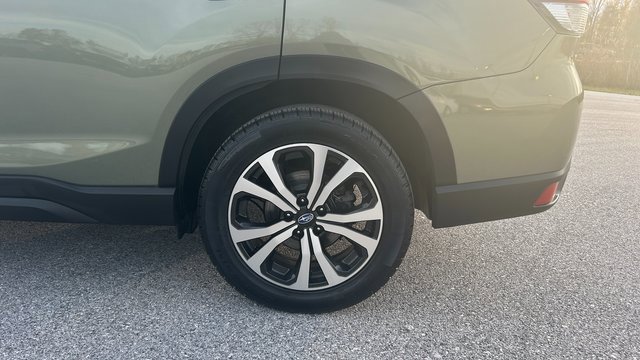 Used 2020 Subaru Forester Limited image 11