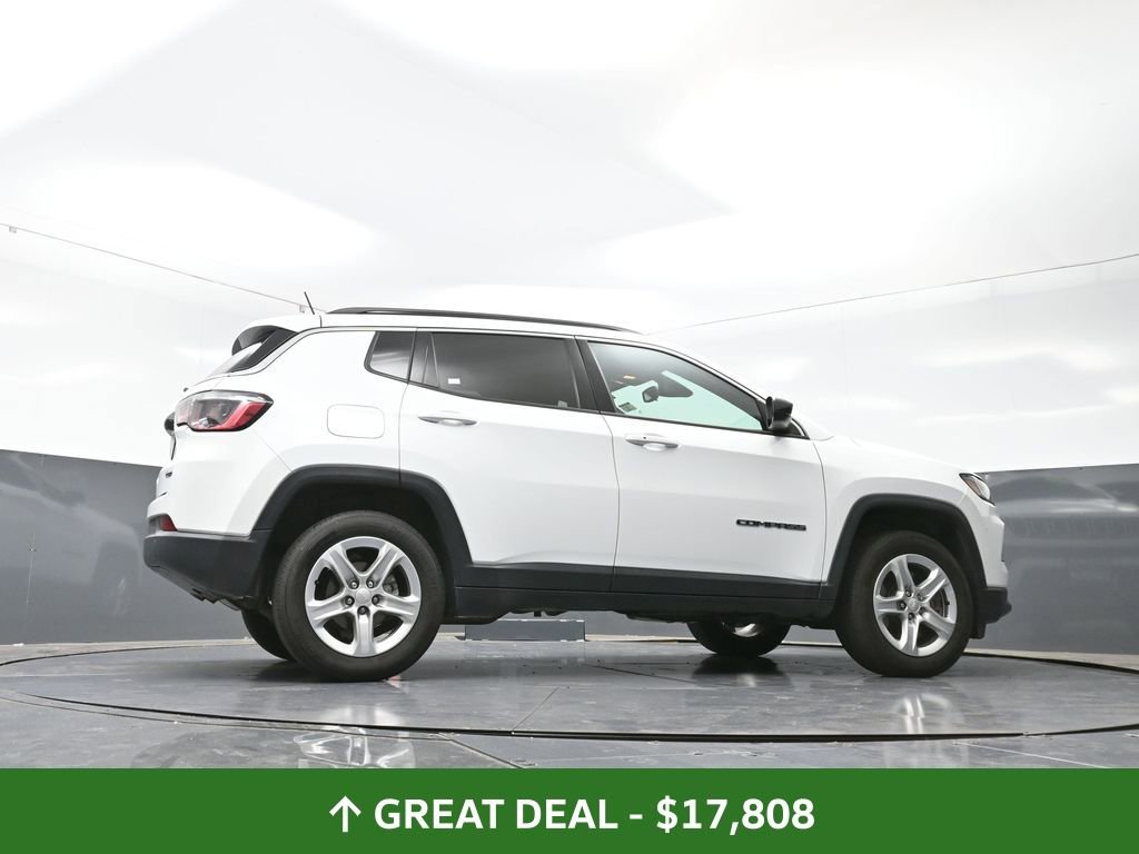 Used 2023 Jeep Compass Latitude image 51