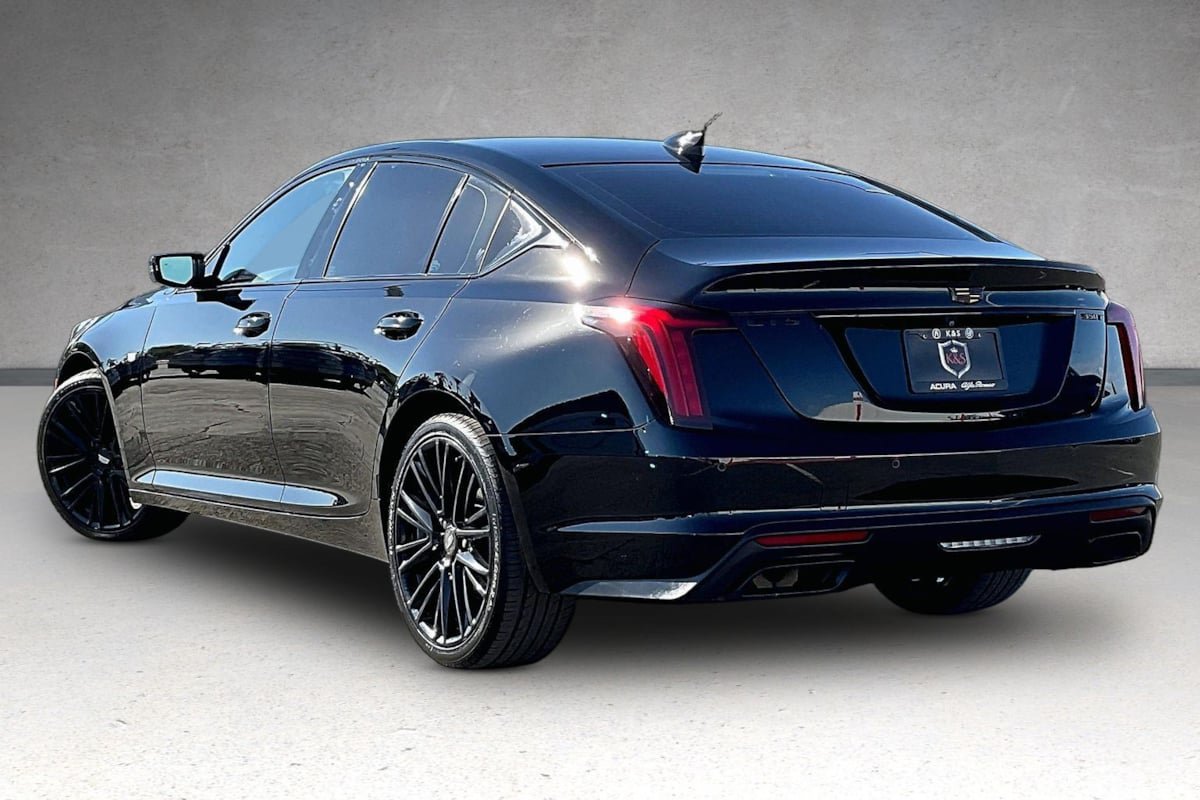 Used 2023 Cadillac CT5 Luxury RWD image 32