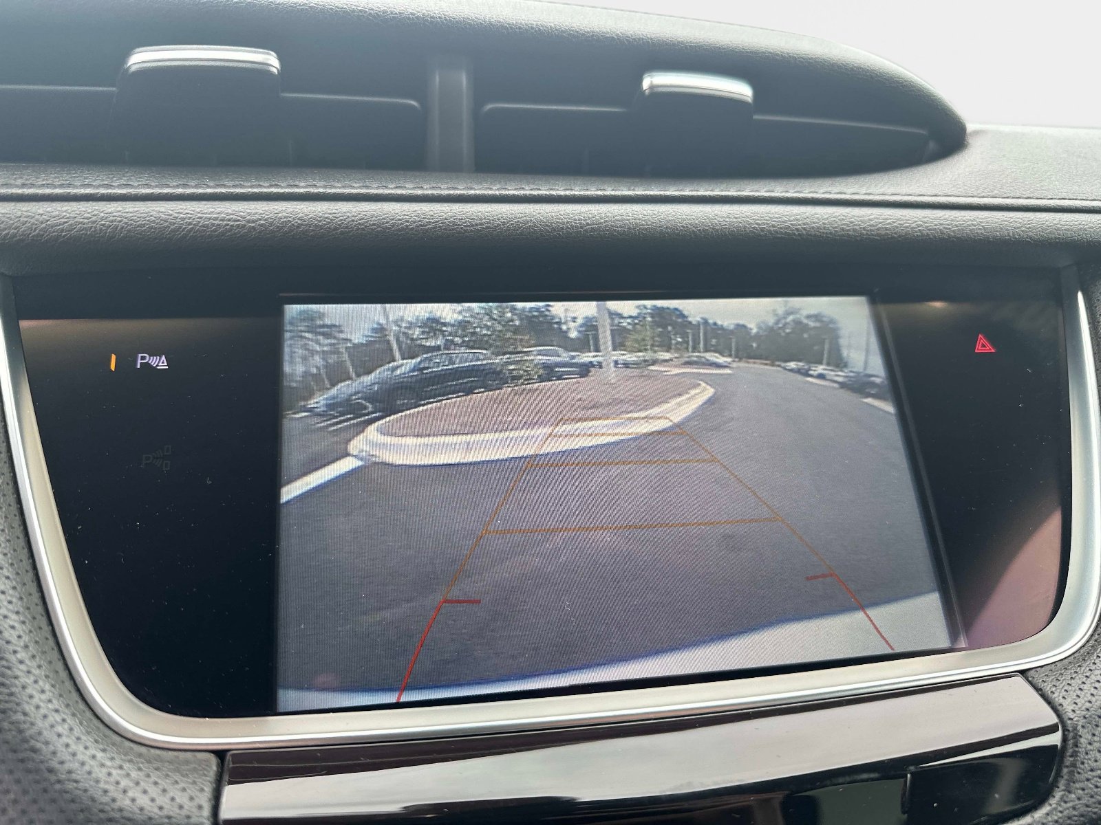 Used 2019 Cadillac XT5 Luxury image 23