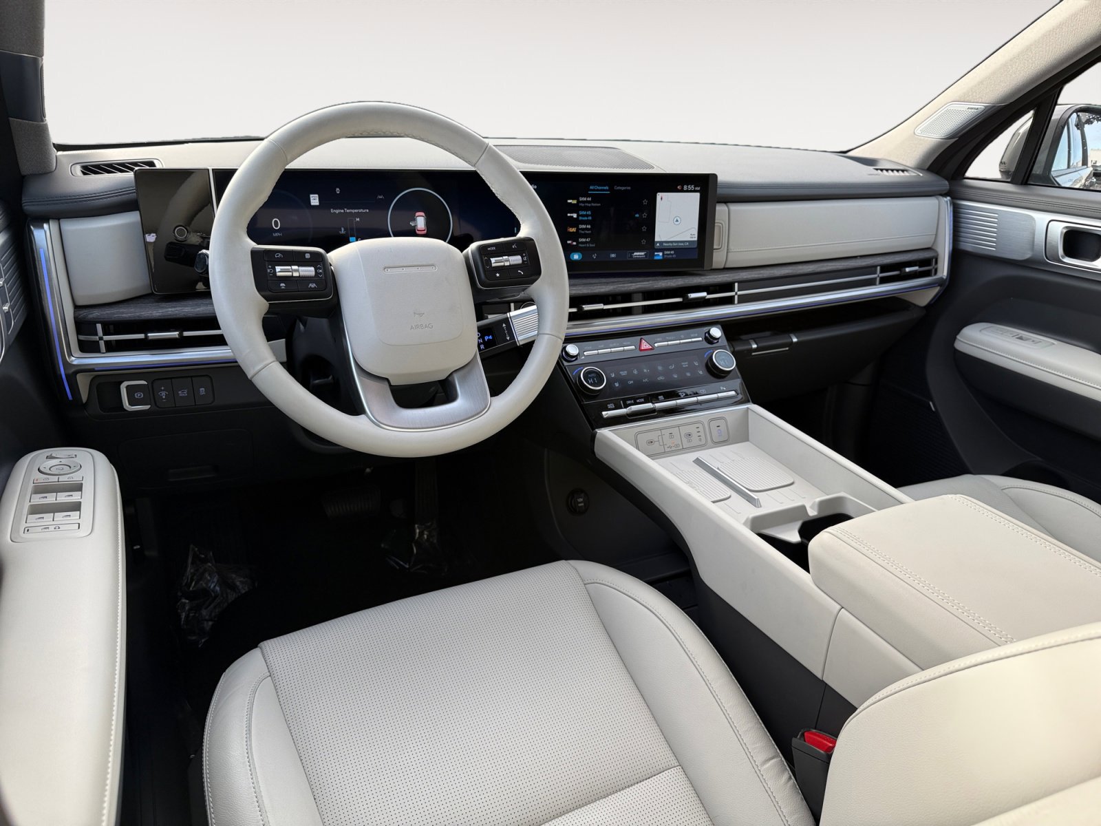 Certified 2025 Hyundai Santa Fe Limited image 15