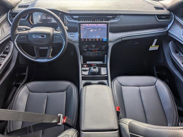 New 2025 Jeep Grand Cherokee L Limited image 15