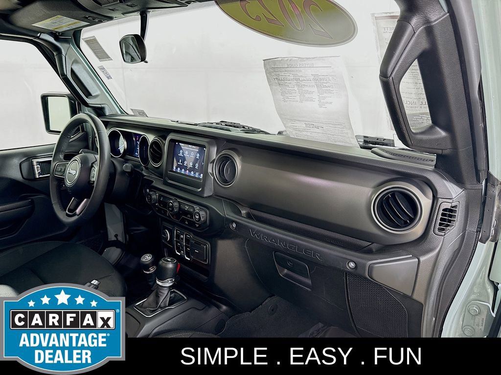 Used 2023 Jeep Wrangler Unlimited image 35