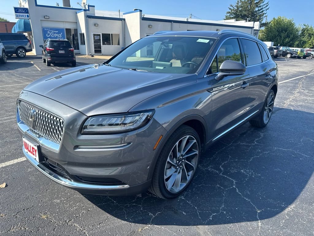 Used 2023 Lincoln Nautilus Reserve w/ Equipment Group 201A AWD/4WD image 14