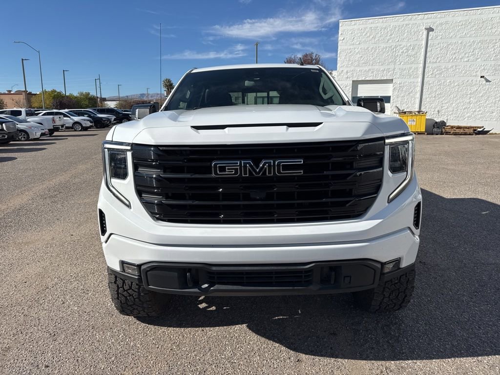 Used 2022 GMC Sierra 1500 Elevation w/ Elevation Premium Package image 2