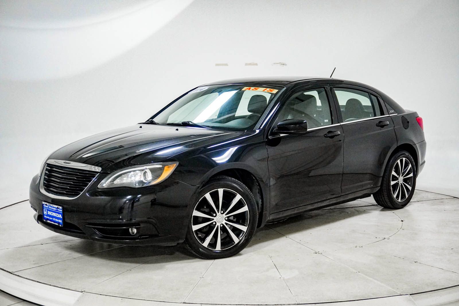 Used 2014 Chrysler 200 Limited w/ 200 S V6 Premium Group image 1