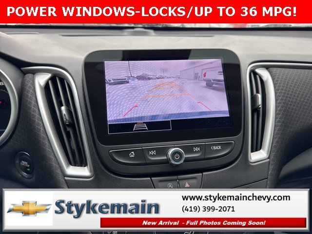 Used 2024 Chevrolet Malibu LS image 29