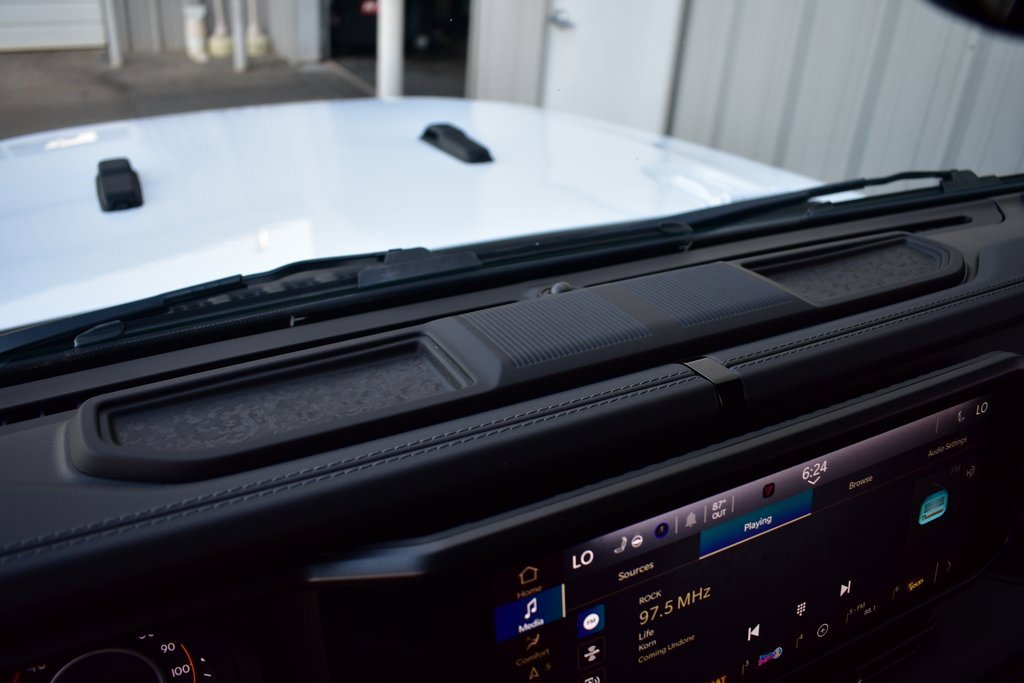 New 2025 Jeep Wrangler Sahara image 48