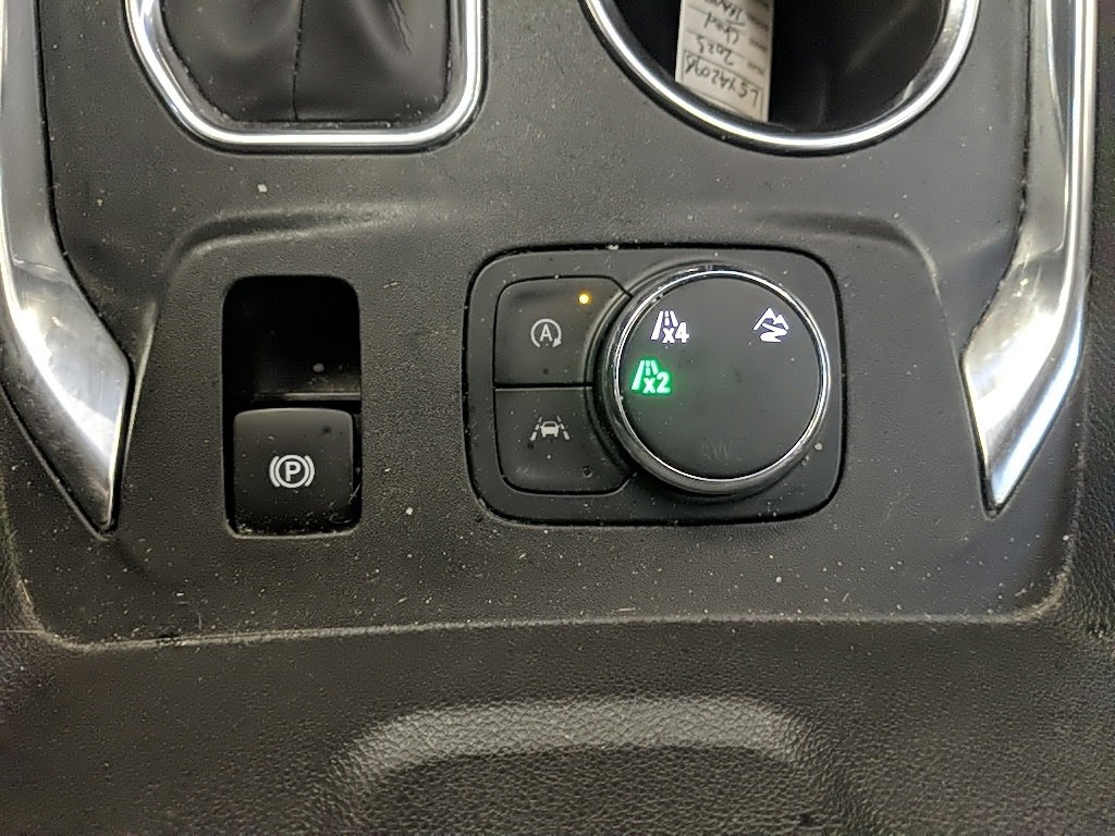 Used 2023 Chevrolet Traverse LT w/ LPO, Floor Liner Package image 26